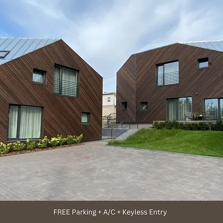 Apartment Hill *